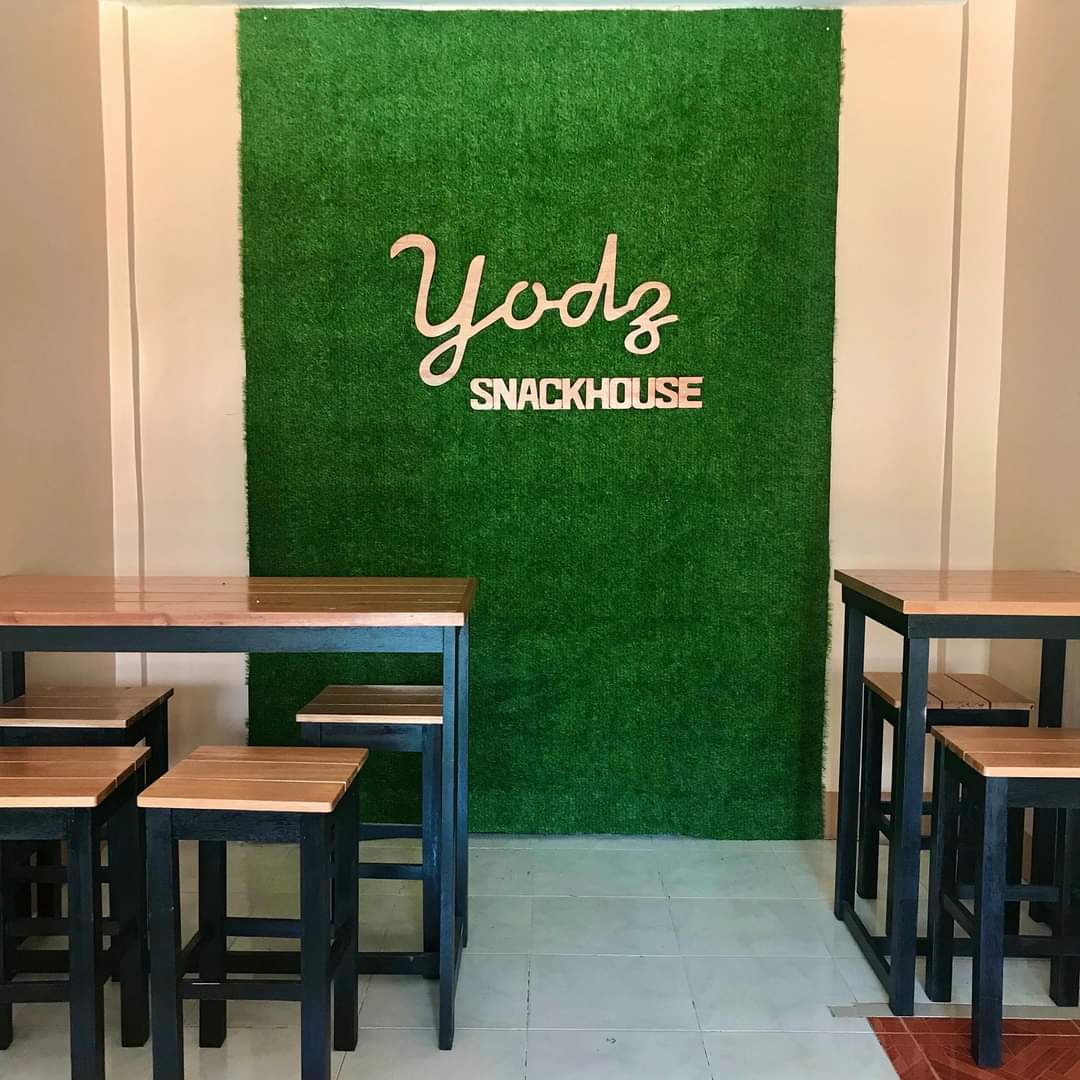 <b class="font-bara"><i class="bi bi-geo-fill h4"></i> YOD'Z SNACK HOUSE</b> <br/>Maharlika, Hinatuan, Surigao del Sur

09088699023
