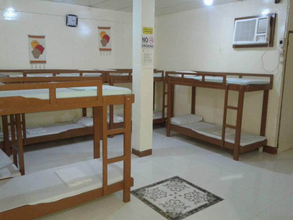 <b class="font-bara"><i class="bi bi-geo-fill h4"></i> CJ’S HOMETEL</b> <br/>Maharlika, Hinatuan, Surigao del Sur

09296651641