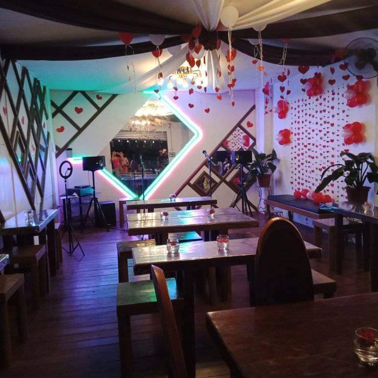 <b class="font-bara"><i class="bi bi-geo-fill h4"></i> PJ'S BAR AND RESTAURANT</b> <br/>Lacasa, Hinatuan, Surigao del Sur

09633115558
